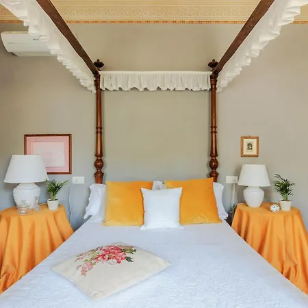 Magnolie, Stylish Family Villa Vorno