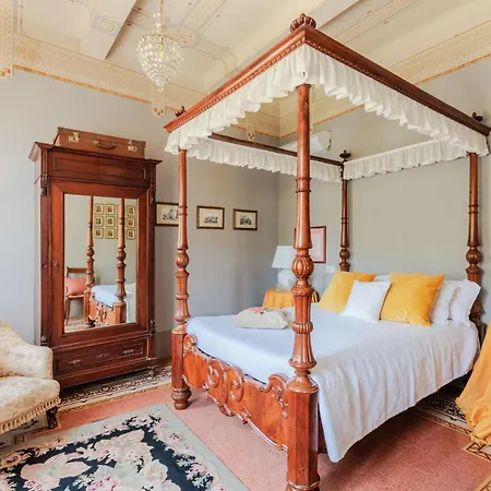 Magnolie, Stylish Family Villa Vorno