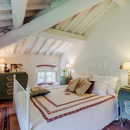 Magnolie, Stylish Family Villa *