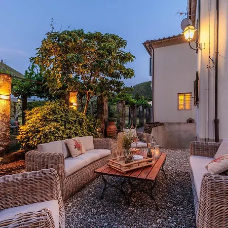 Villa Magnolie, Stylish Family Vorno